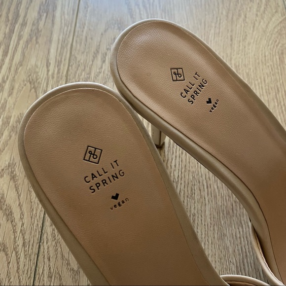 Heeled sandals - Picture 3 of 5